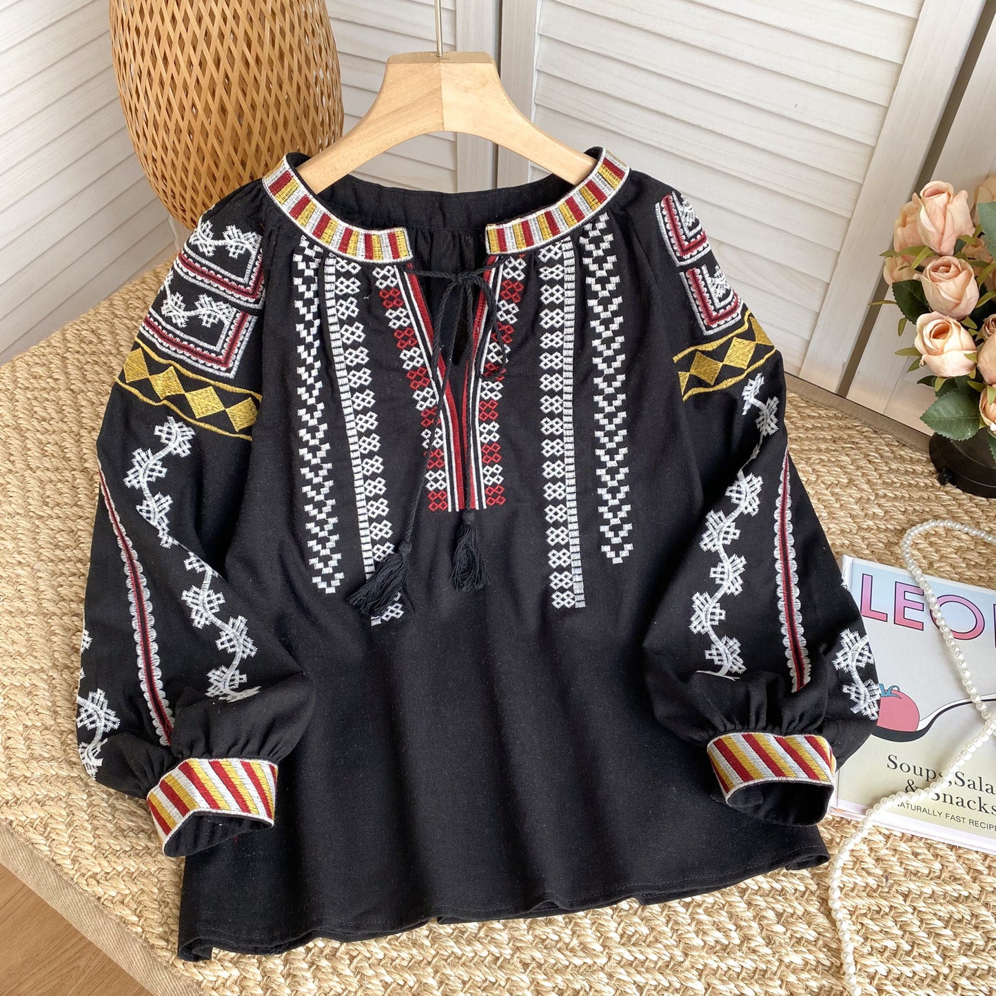 Women's Retro Embroidered Shirt Bohemian Vacation Style Tops