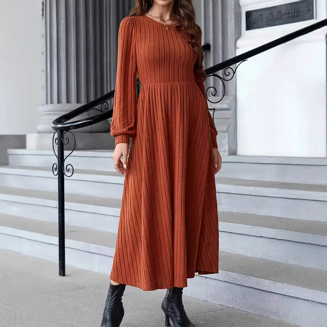 Charming Women's Short-sleeved Hem Knitted Long-sleeved Dress