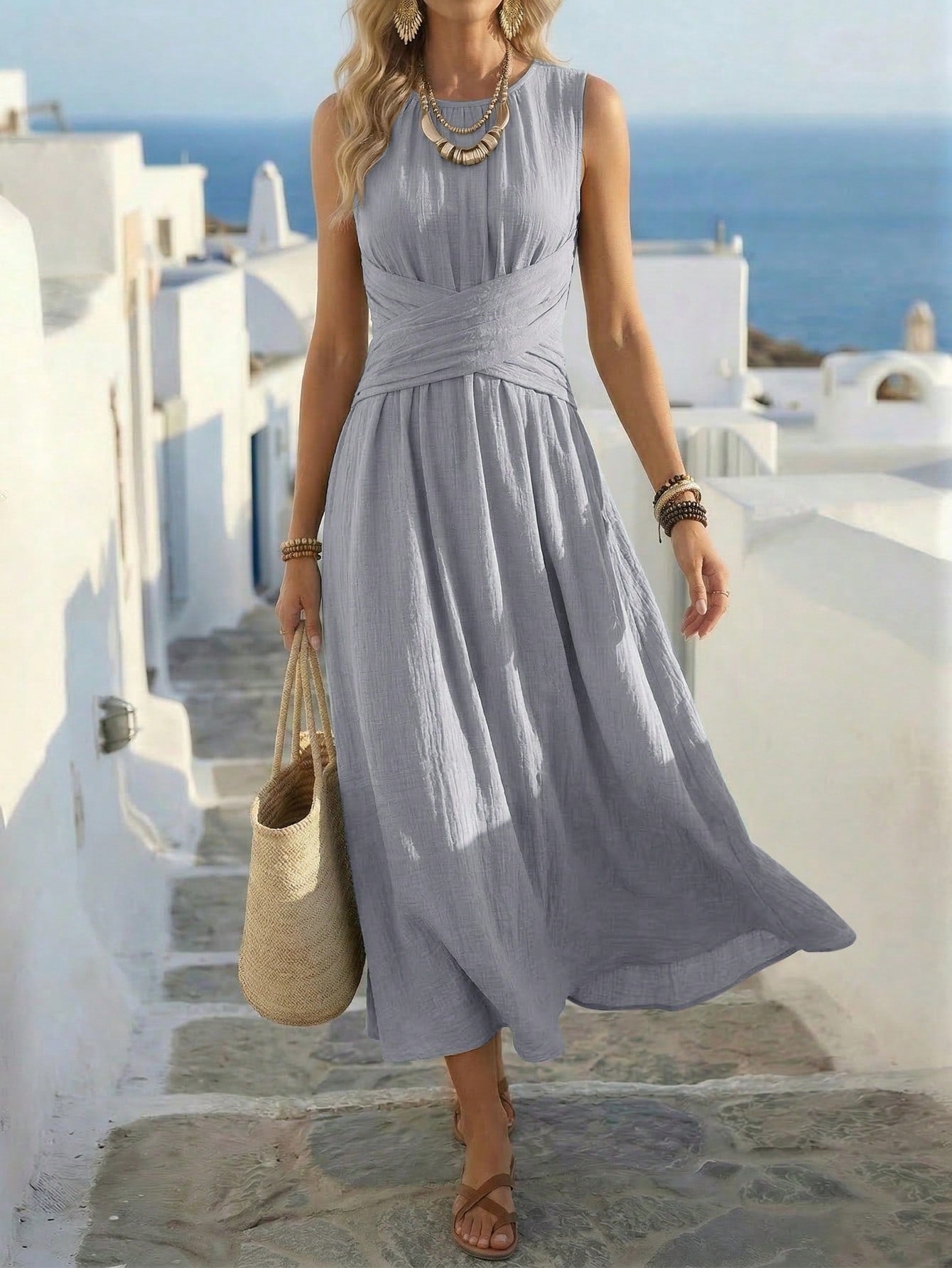 Women's Versatile Style Street Hipster Sleeveless Fitted Waist Pleated Slim Fit Dress