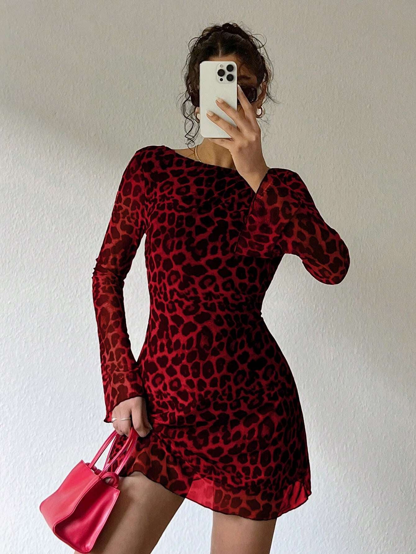 Sexy Backless Leopard Print Long Sleeve Dress