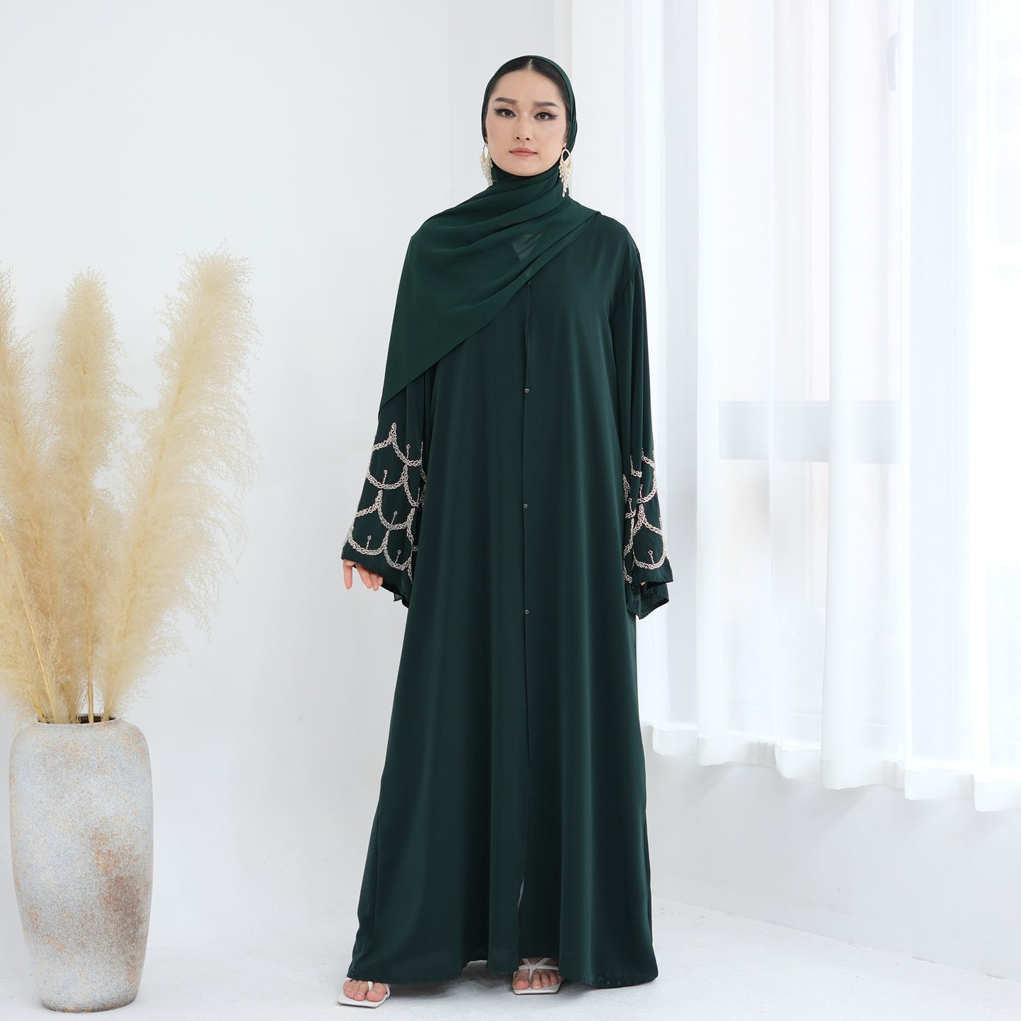 Trendy Comfortable Solid Color Handmade Beaded Dresses