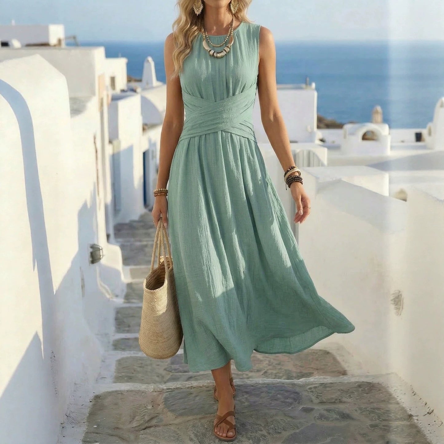 Women's Versatile Style Street Hipster Sleeveless Fitted Waist Pleated Slim Fit Dress