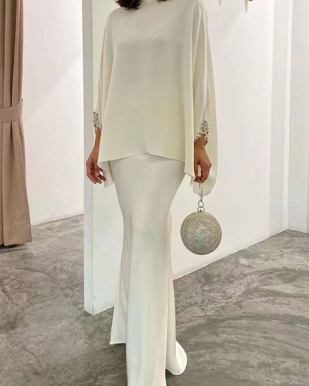 Classic Comfortable Charming Pearl Mop Dress Suits