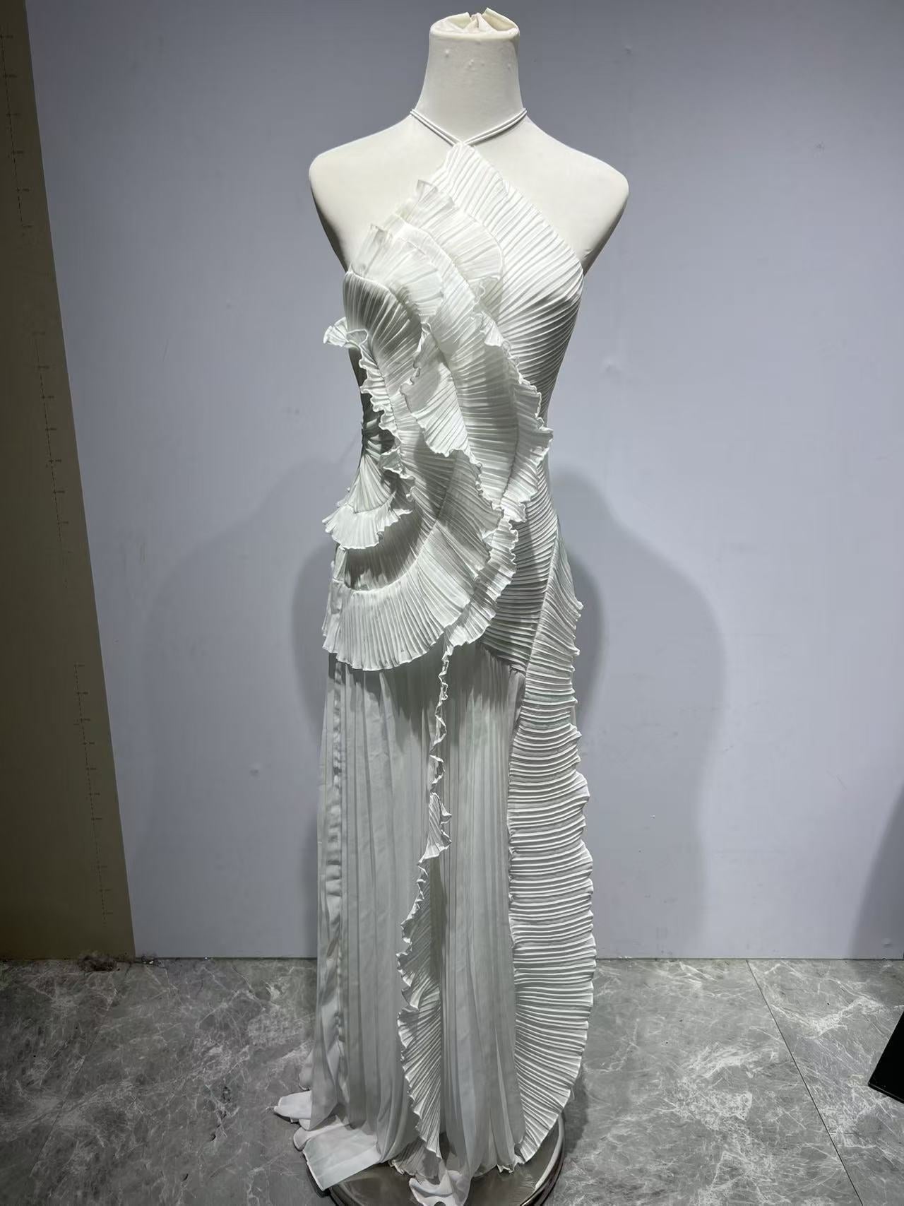 Women's Chiffon Ruffled Pleated Design Slimming Midi Fast Dress