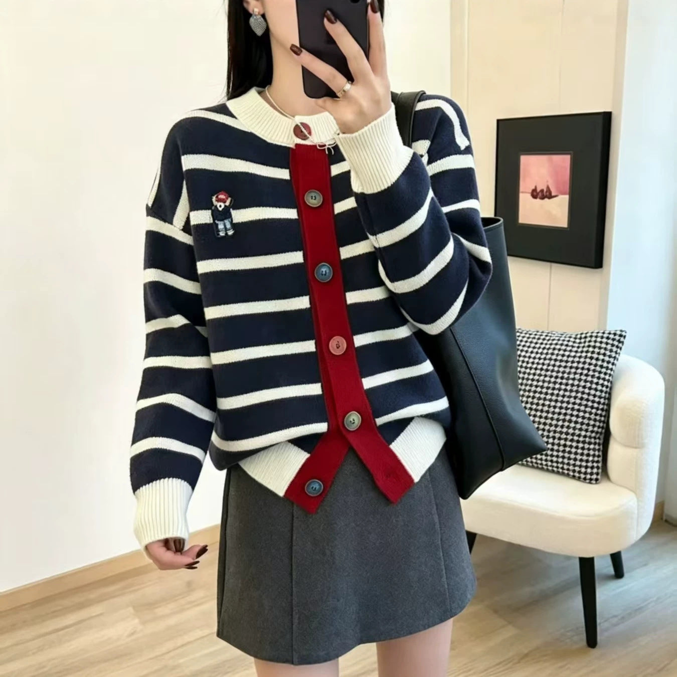Women's Contrast Color Loose Round Neck Knitted Women's Sweater