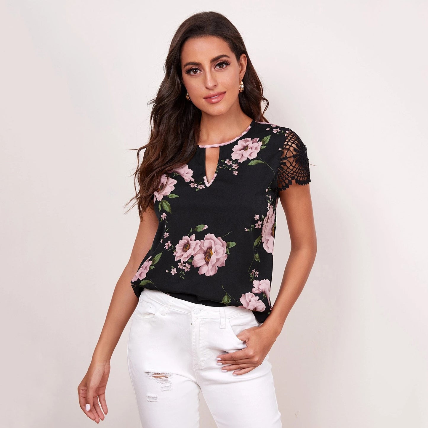 Women's Pullover Round Neck Lace Sleeve Printed Blouses