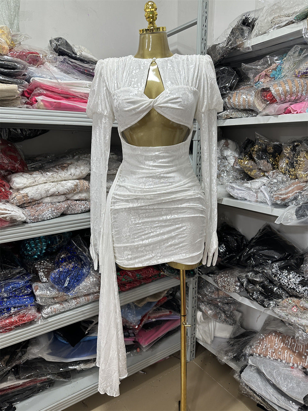 Women's White Fashion Connection Hand Fold Tight Clothing