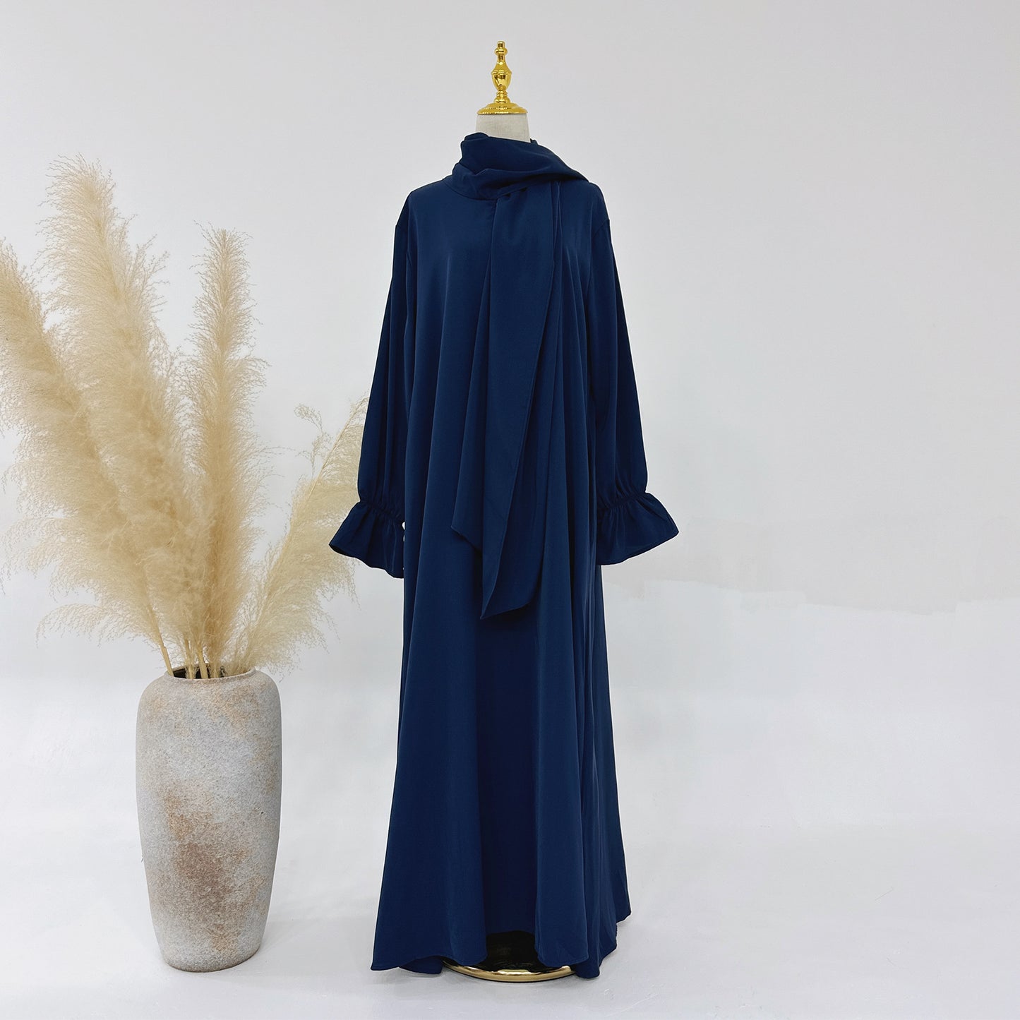 Turkey Solid Color Small Horn Sleeve Dresses