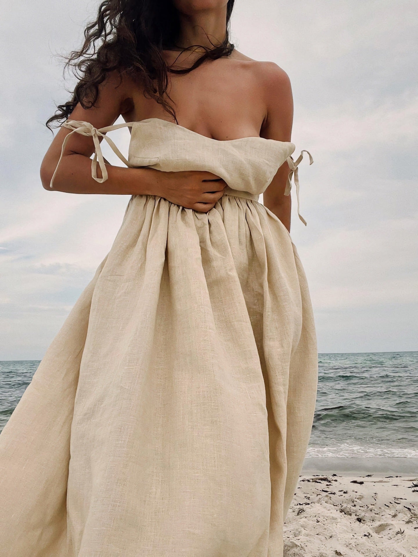 Women's Early Summer Loose Strap Backless Temperament Vacation Sexy Dress