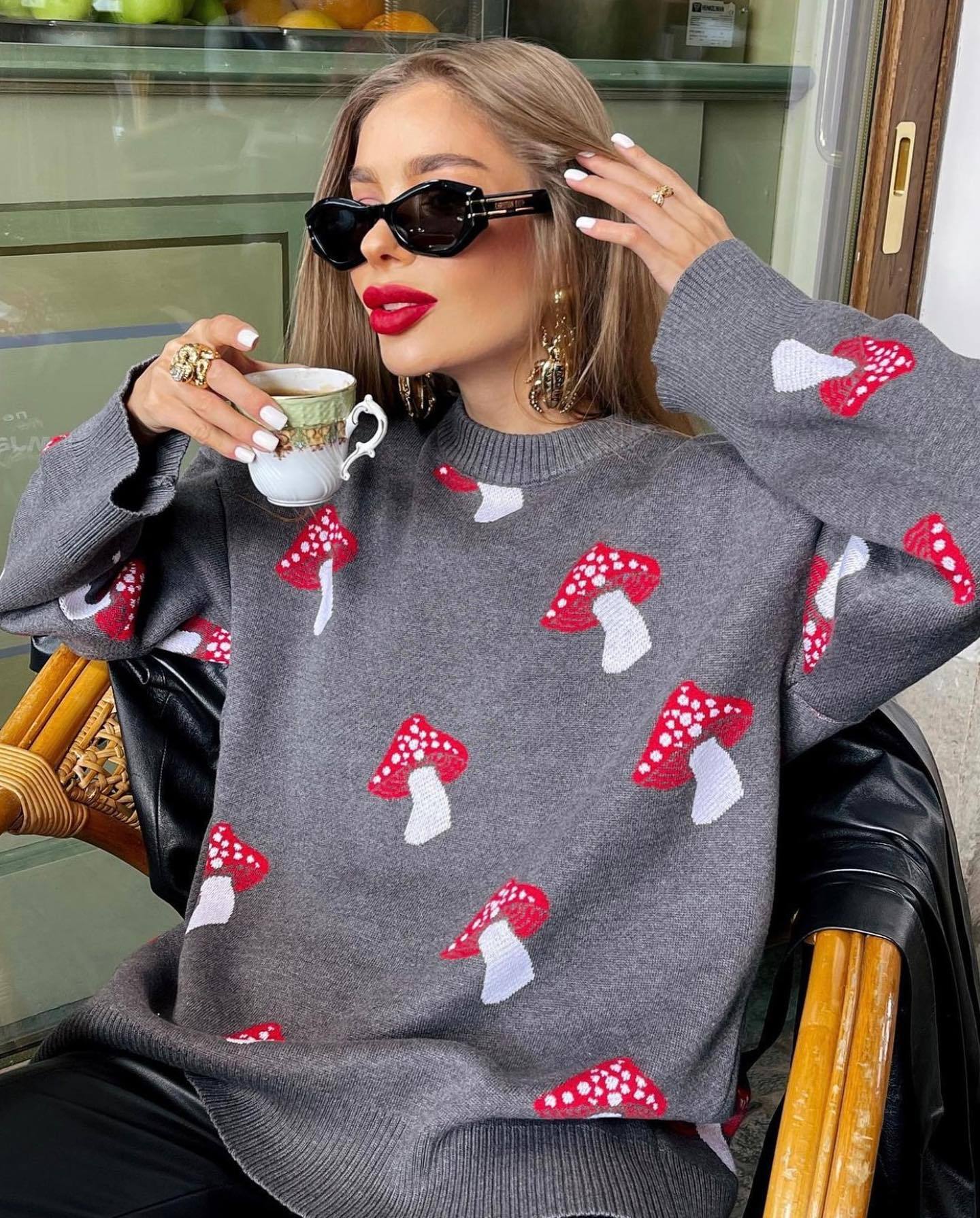 Women's Long Loose Mushroom Retro Crew Neck Sleeve Sweaters