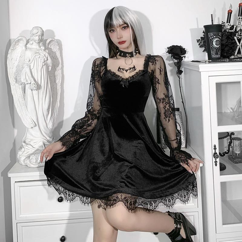 Women's Dark Lace Stitching Long Sleeve Ruffled Dresses