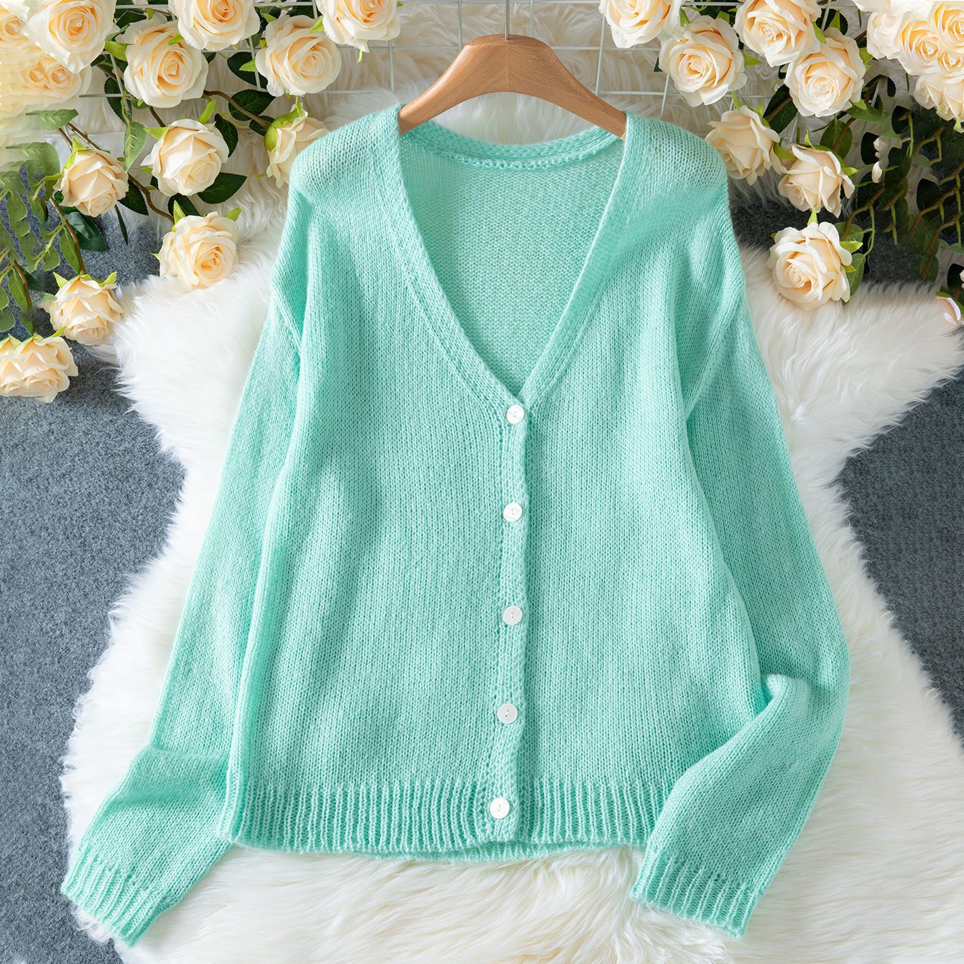 Women's Deep Solid Color Buttons Knitted Cardigans