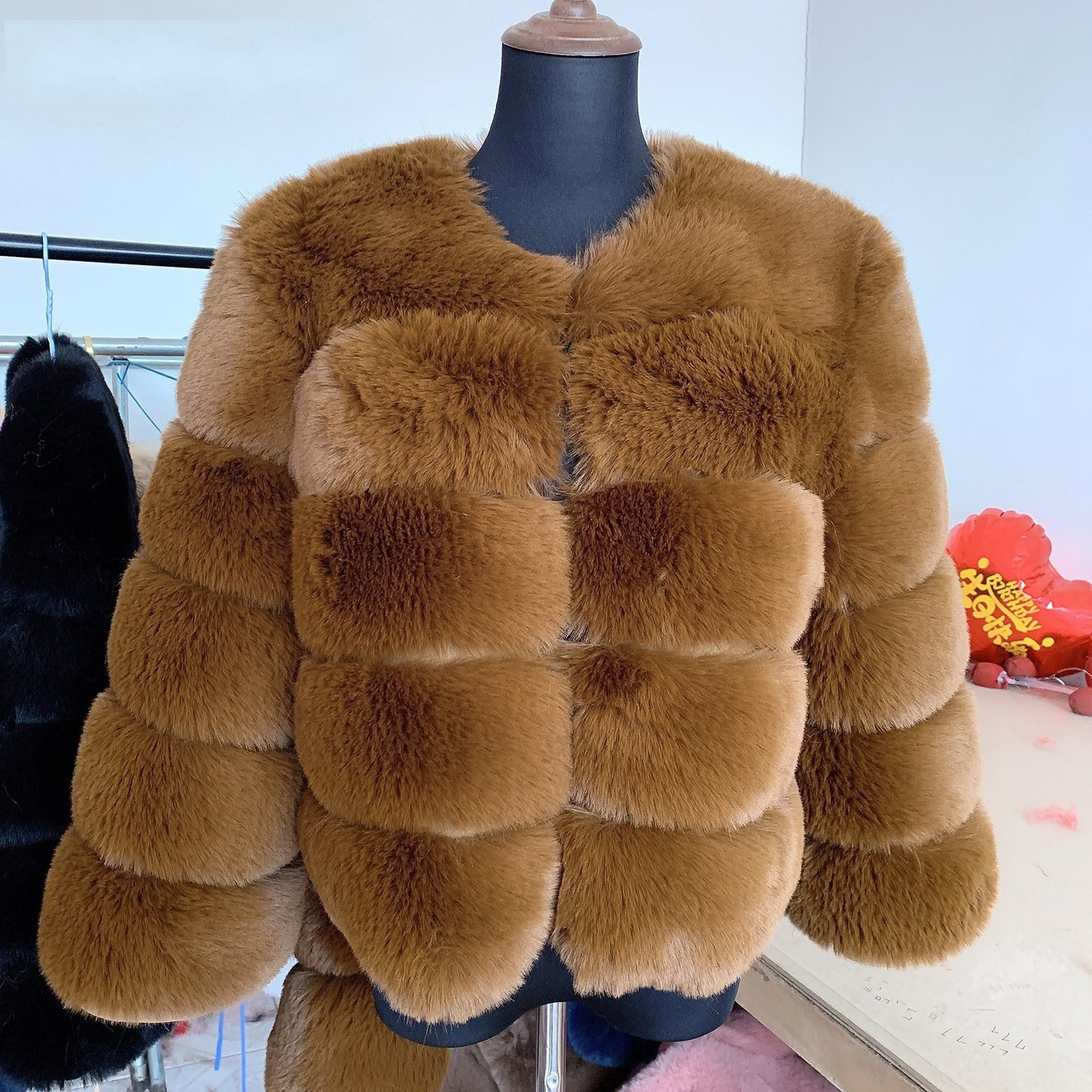 Women's Warm Leisure Stitching Faux Fox Fur Coats