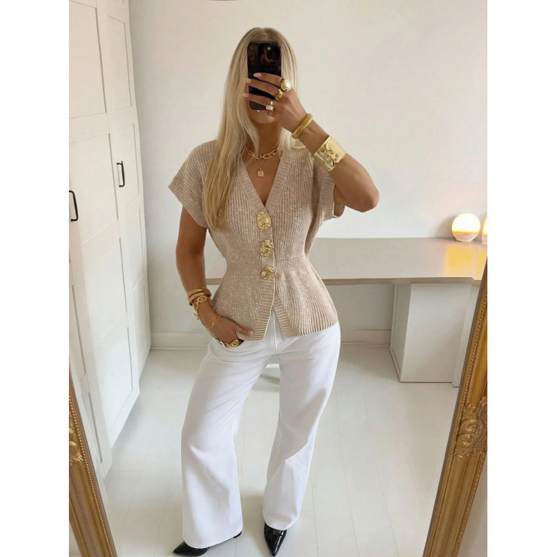 Women's Metal Buckle Cinched Sleeveless French Style Temperament Commuter Sweater