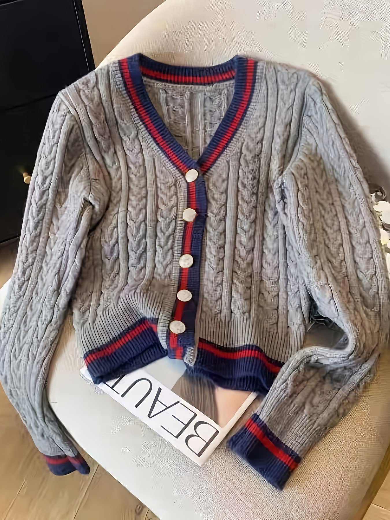 Women's Contrast Color Preppy Style Button Knitted Women's Sweater