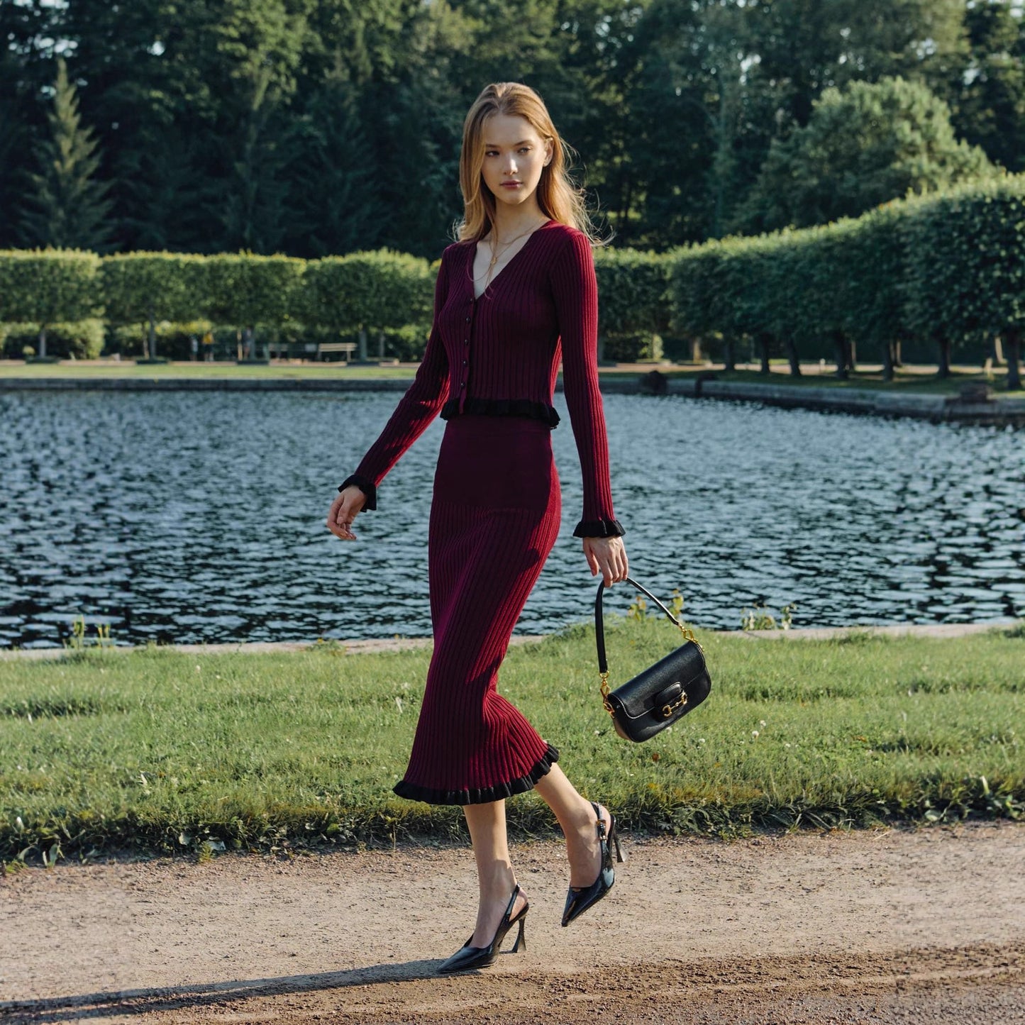 Women's French Elegant Ruffled Skinny Knit Two-piece Suits