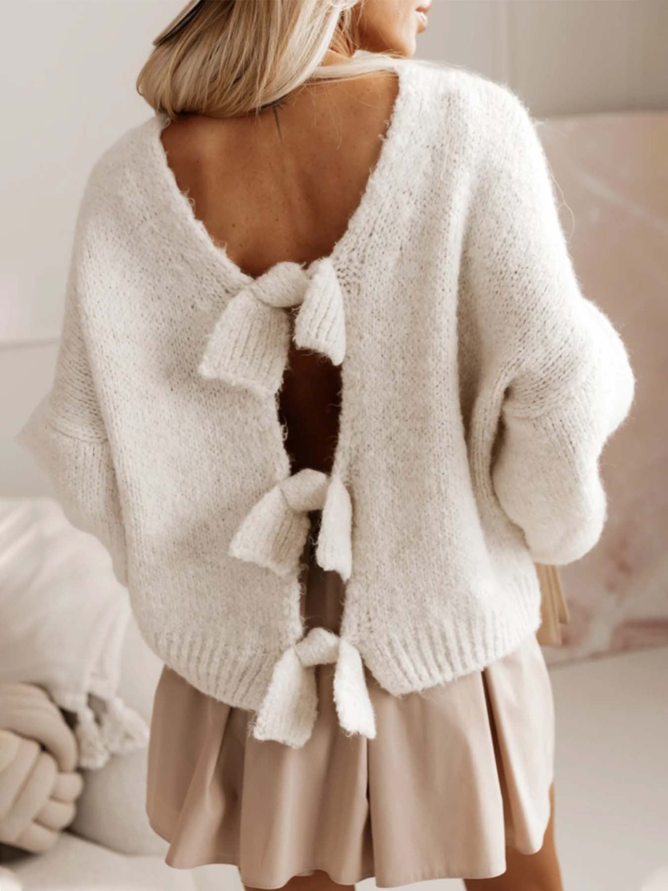 Women's Bow Tie Sexy Backless Loose Knitwear