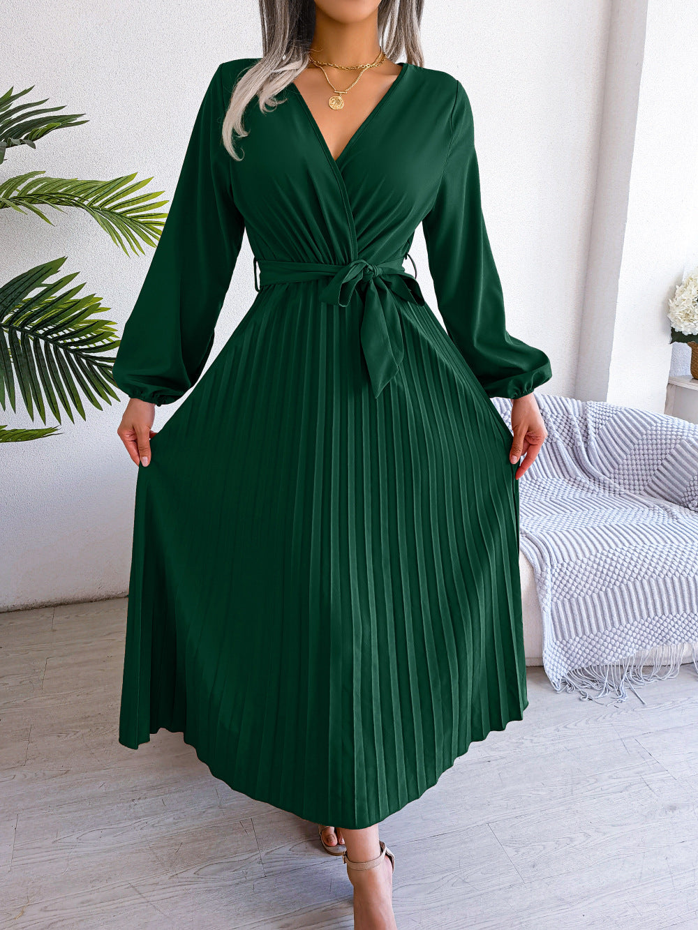 Women's Elegant Cross Swing Pleated Maxi Dress