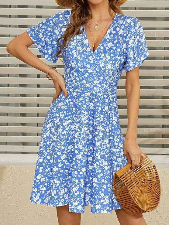 Women's Summer Fashion Floral Sleeve Wrap Collar Temperament Shorts