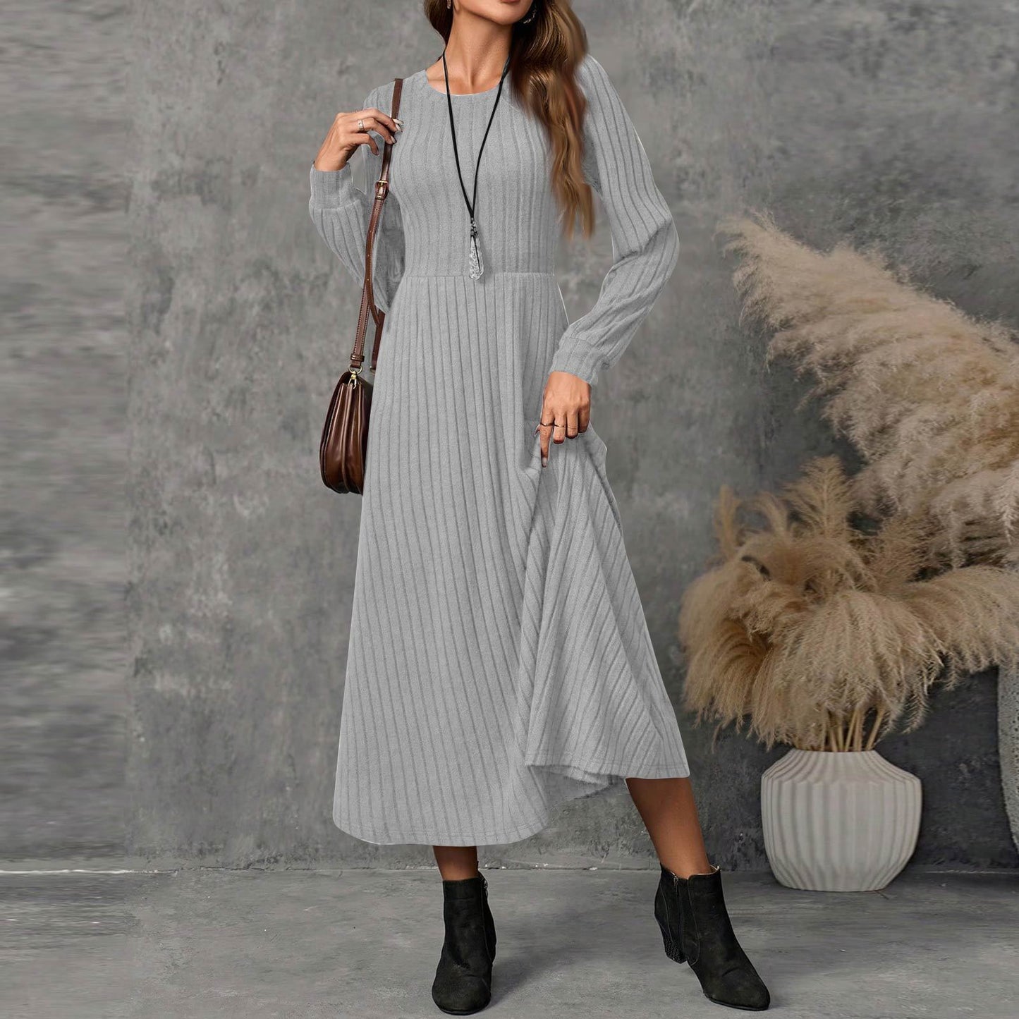 Ladies Fashion Round Neck Long Sleeve Solid Color Casual Sunken Dress
