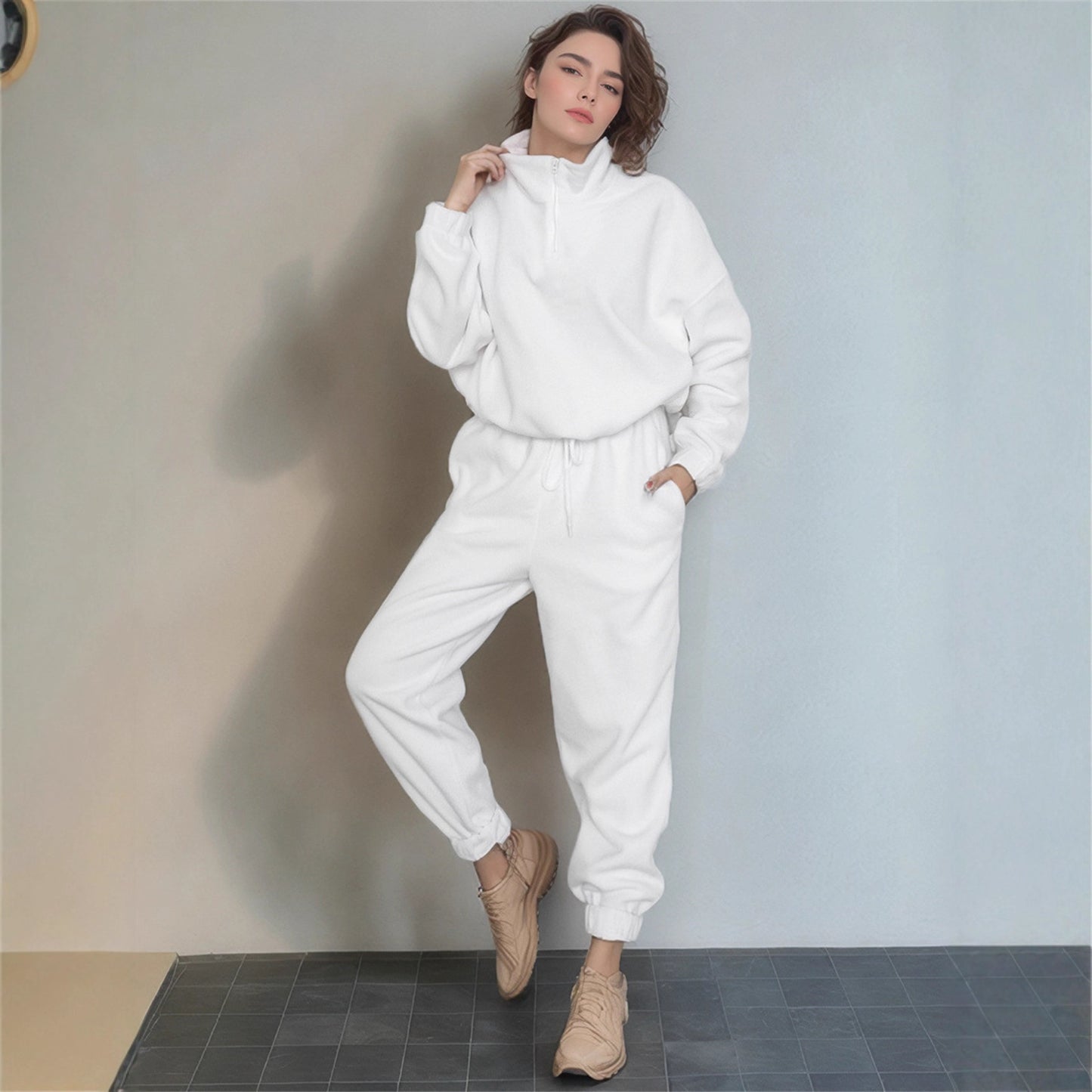 Women's Solid Color Loose Zip Stand Collar Fashion Casual Suit