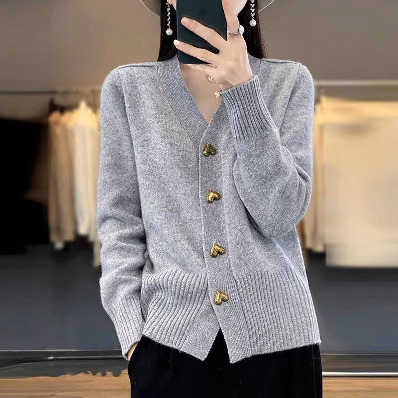 Women's Solid Color Simple Heart Buckle Outer Wear Sweaters