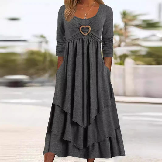 Waist Tight Love Decoration Layer Cake Hem Dresses