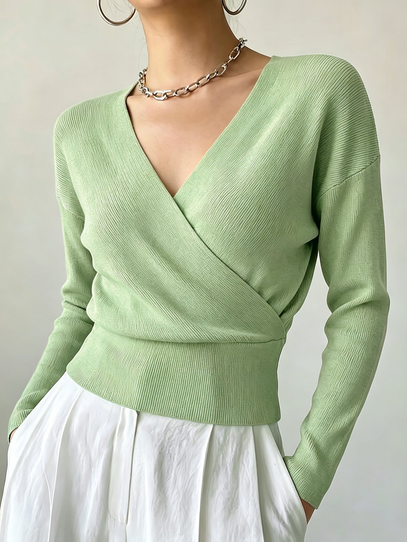 Women's Solid Color Fashion Cross Collar Tight Waist Design Show Figure Sweaters