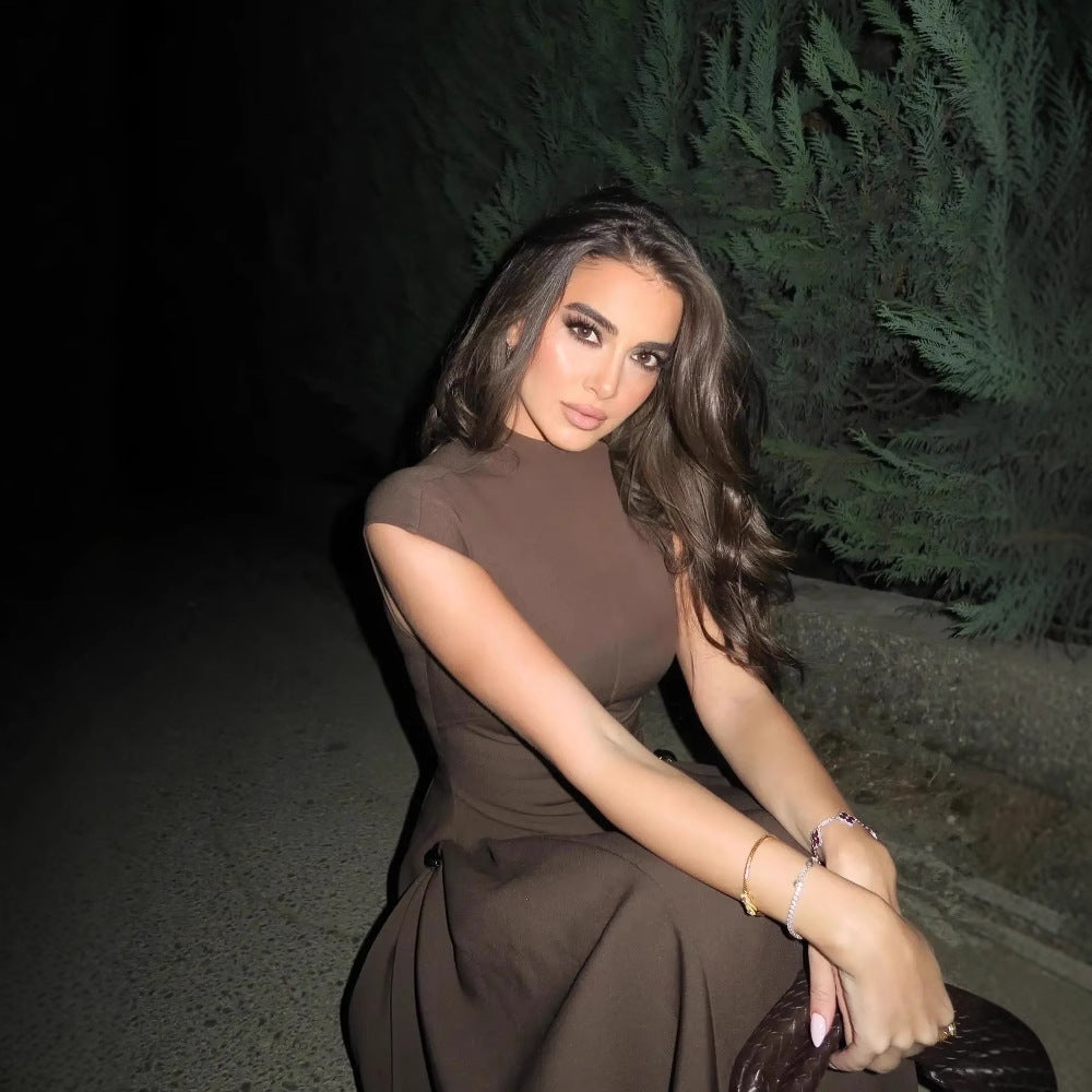Women's High-grade Metal Button Symmetrical Pleated Sleeveless Dresses
