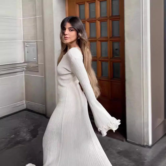 Women's Summer Pleated Wavy Backless Long Sleeves Dresses