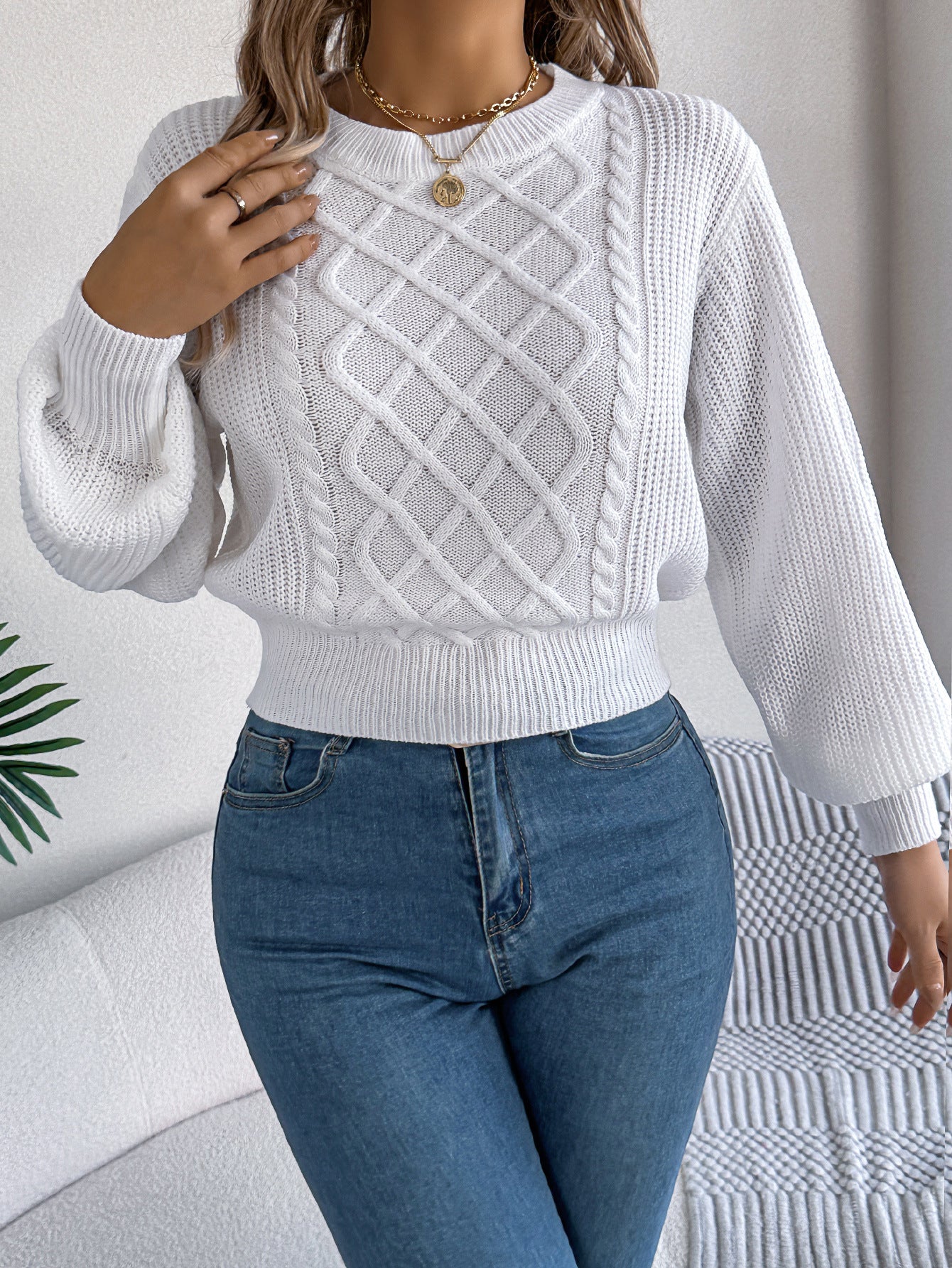 Women's Solid Color Twist Lantern Long Sleeve Sweater