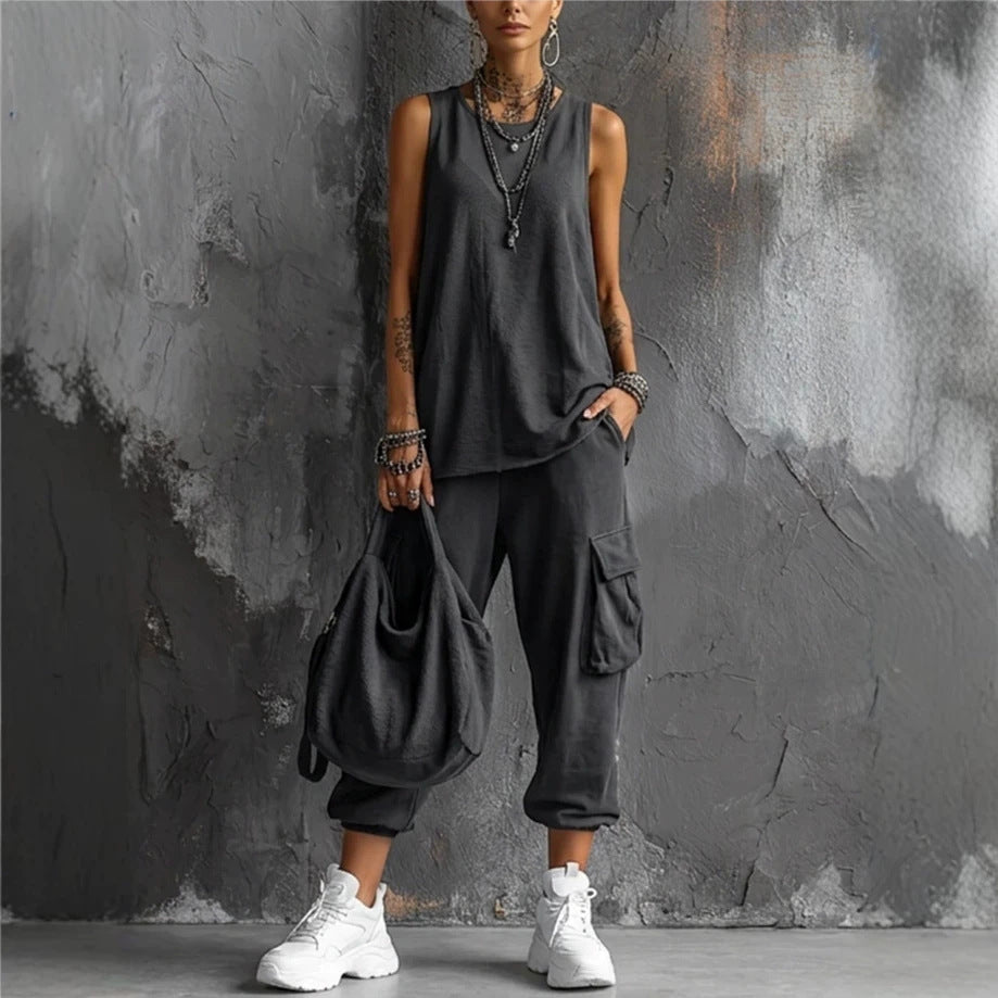 Women's Summer Sleeveless Round Neck Overalls Two-piece Fashion Casual Suit