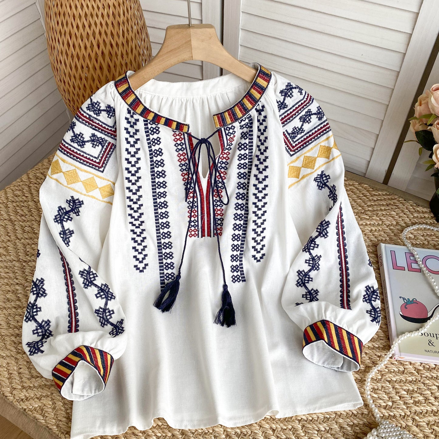 Women's Retro Embroidered Shirt Bohemian Vacation Style Tops