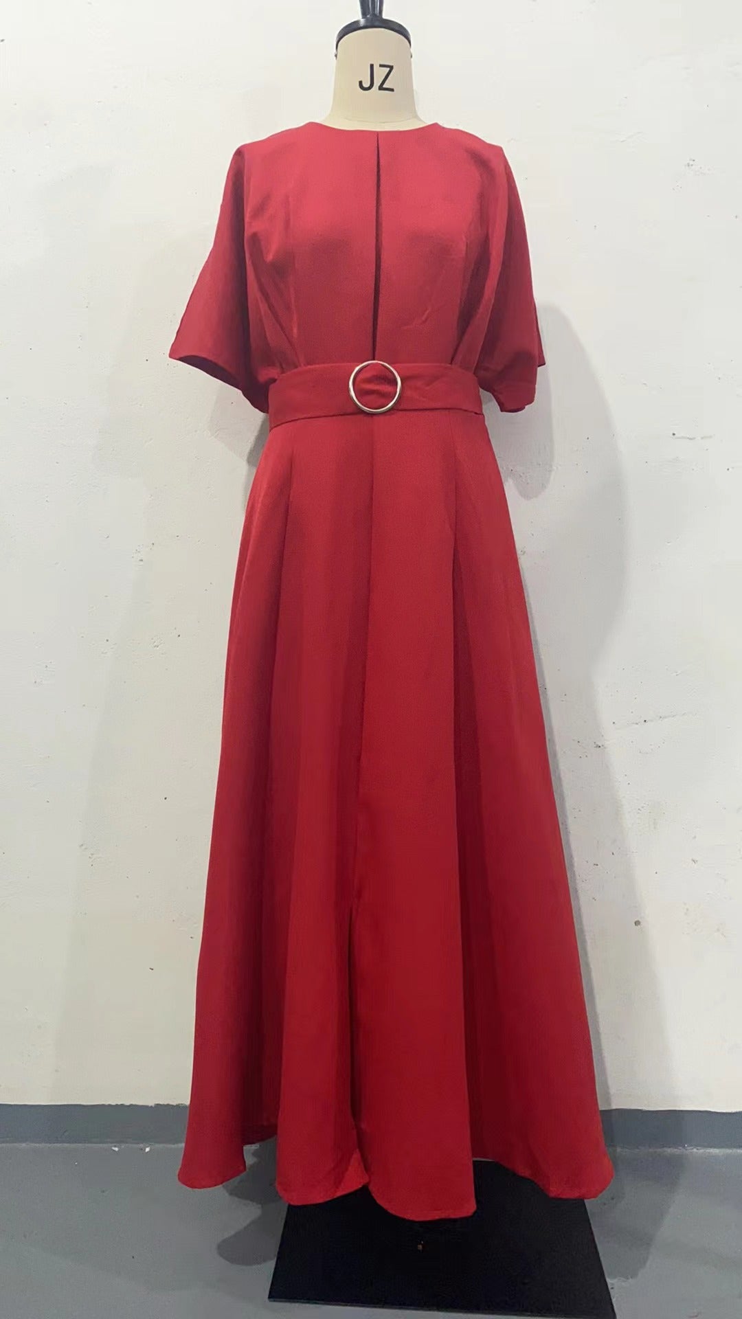 Color Fashion Round Neck Sleeves Dress Belt Shorts