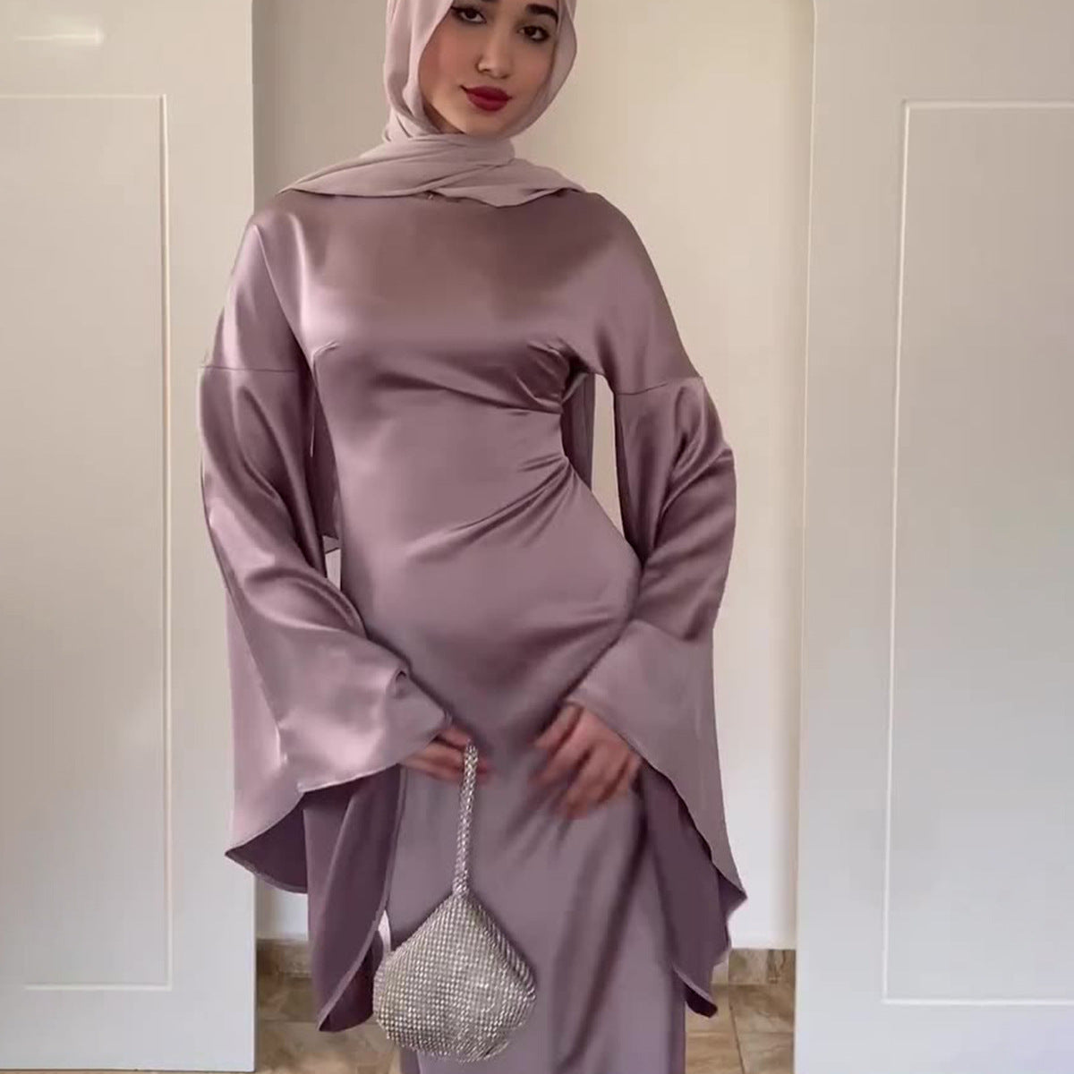 Women's Waist Slimming Satin Bell Sleeve Solid Color Dresses