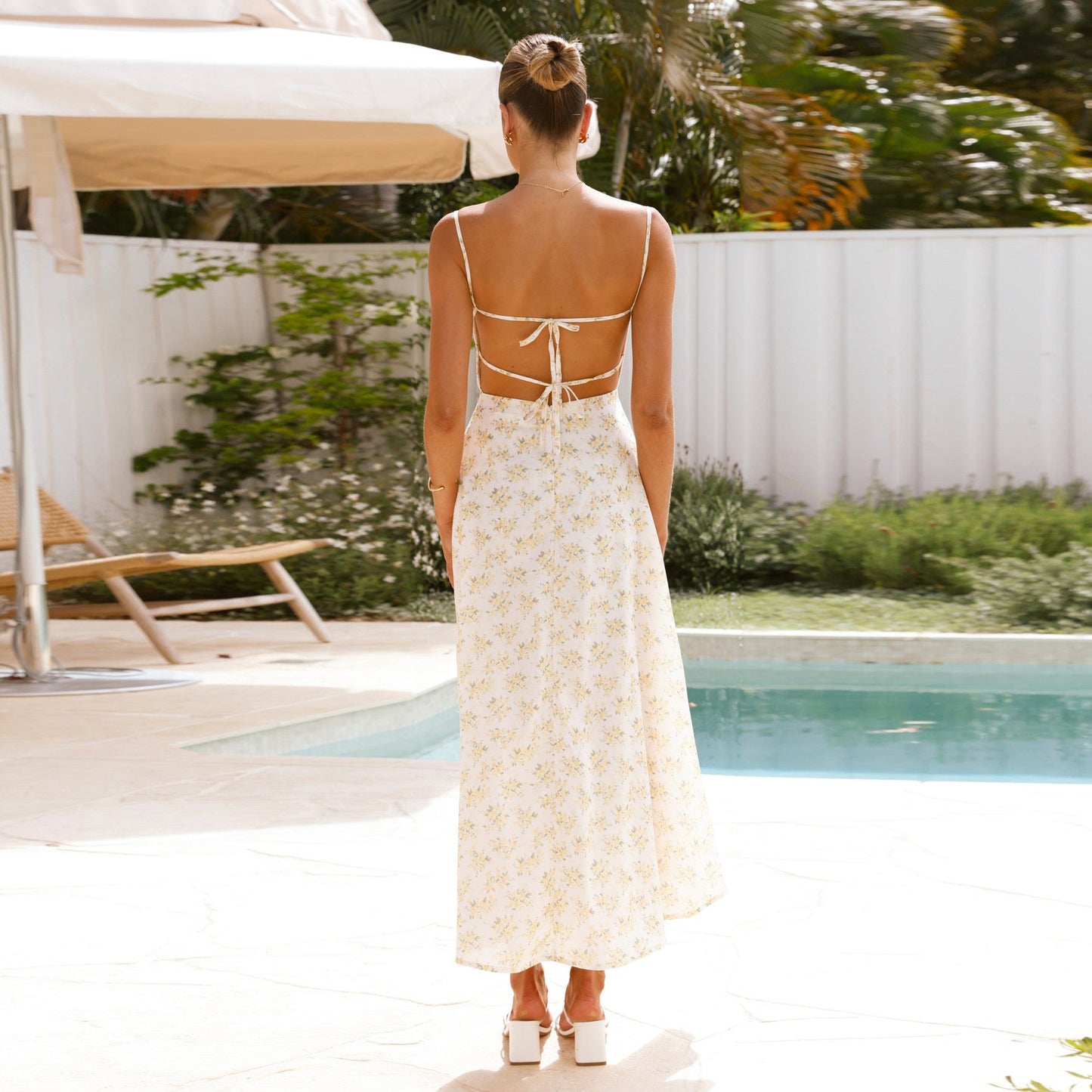 Women's Floral Sexy Sling Backless Vacation Style Dresses