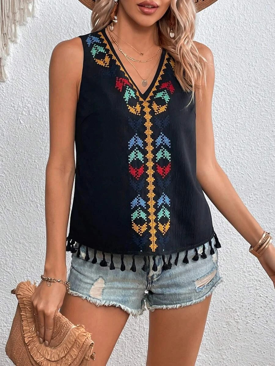 Women's Summer Ethnic Style Embroidery Stitching Hem Tops