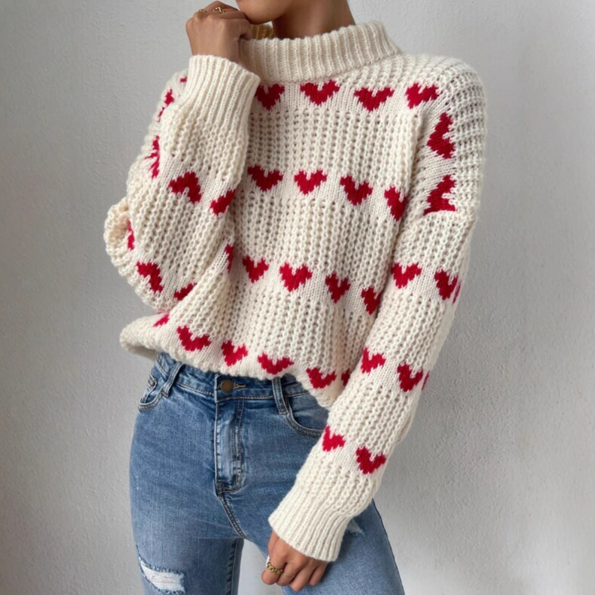 Graceful Women's Loose Love Jacquard Pullover Sweater
