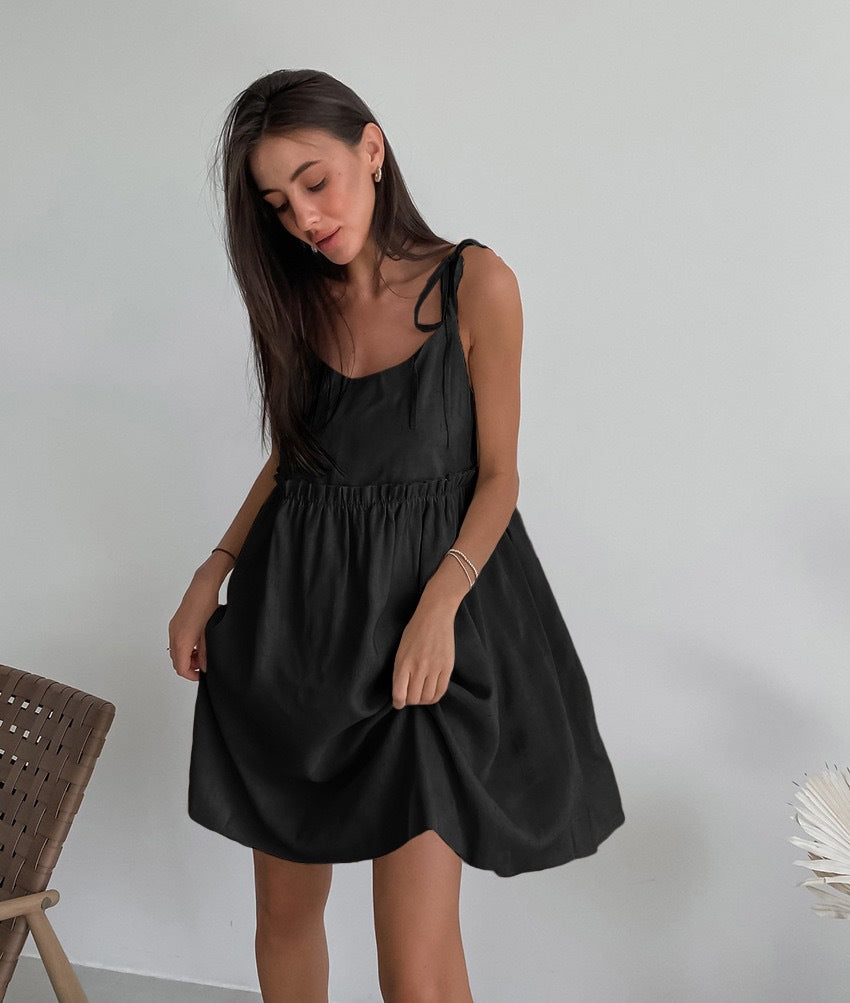 Solid Color Texture Slip Pleating Loose Leisure Dress