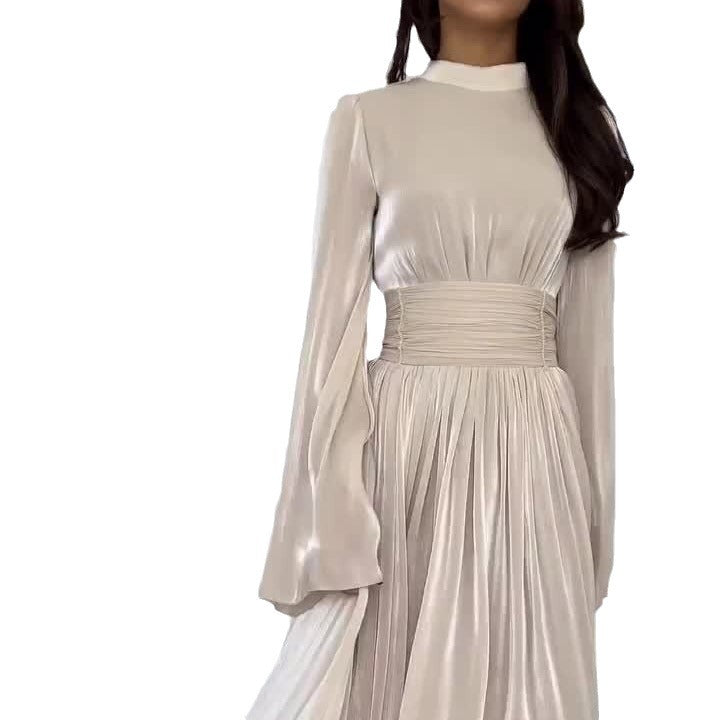 Style Round Neck Waist Trimming Pleated Dresses