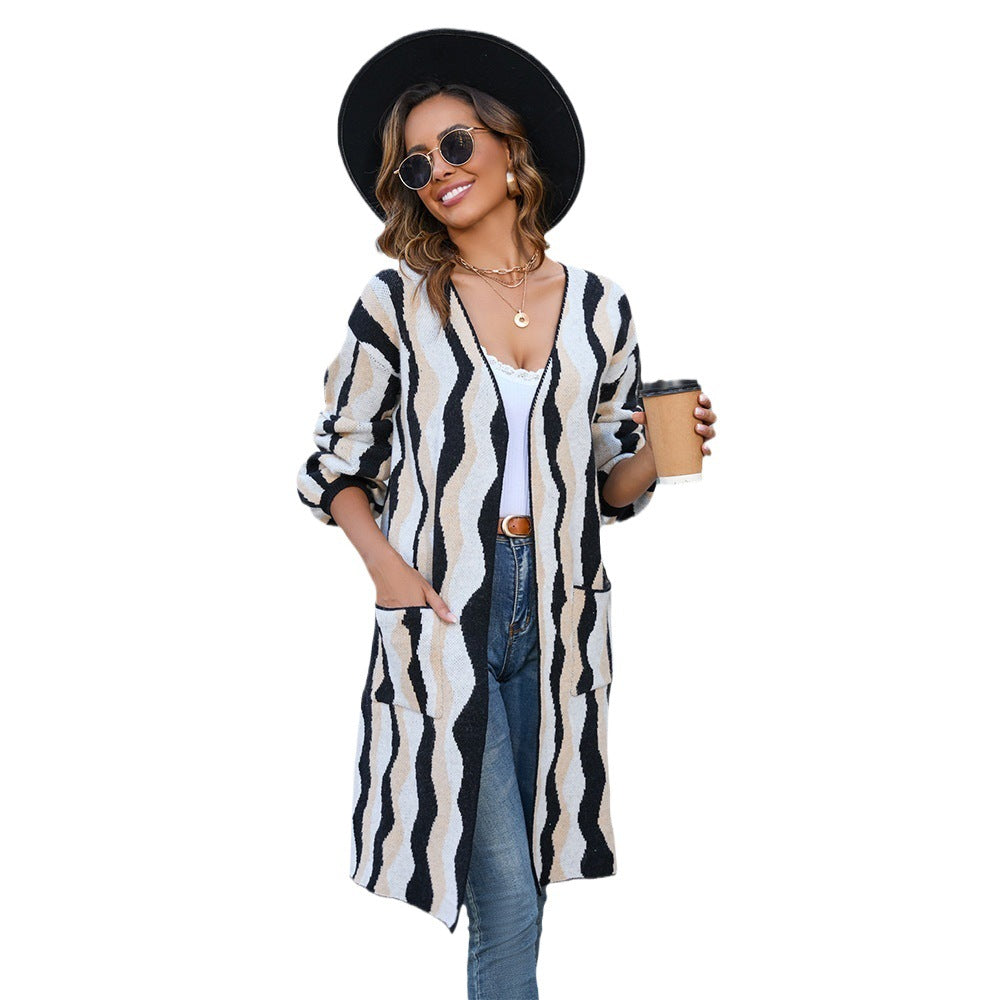 Women's Spring Long Stitching Fashionable Knitted Pocket Sweater