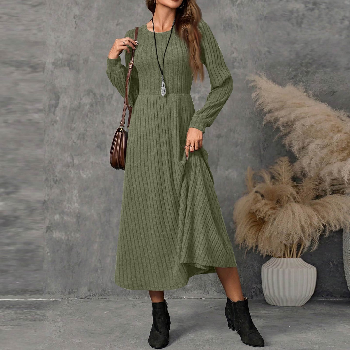 Ladies Fashion Round Neck Long Sleeve Solid Color Casual Sunken Dress
