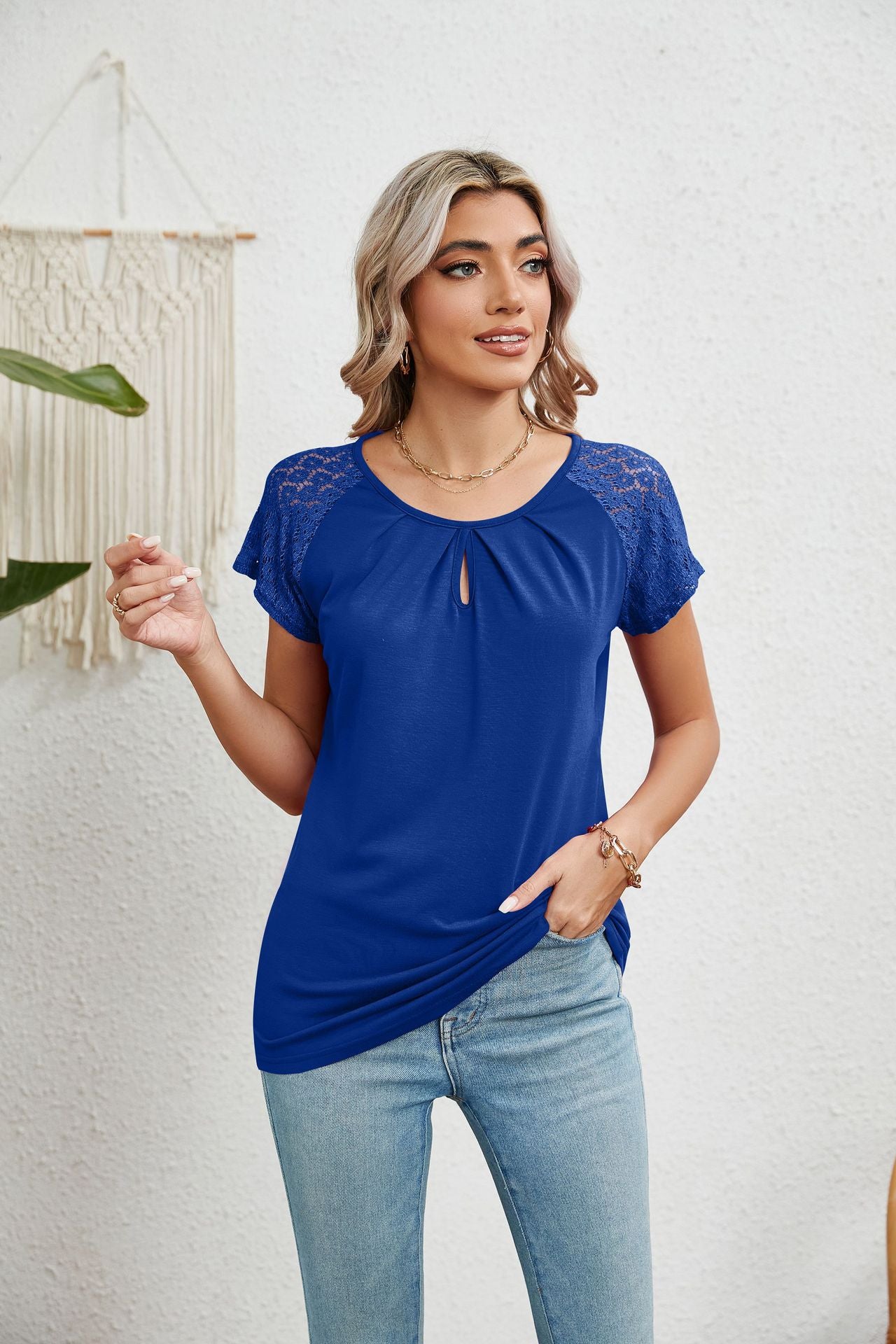 Women's Solid Color Round Neck Lace Patchwork Blouses