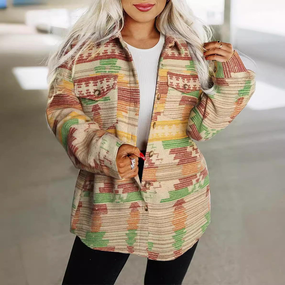 Women's Winter Fashion Retro Pattern Long-sleeved Woolen Coats