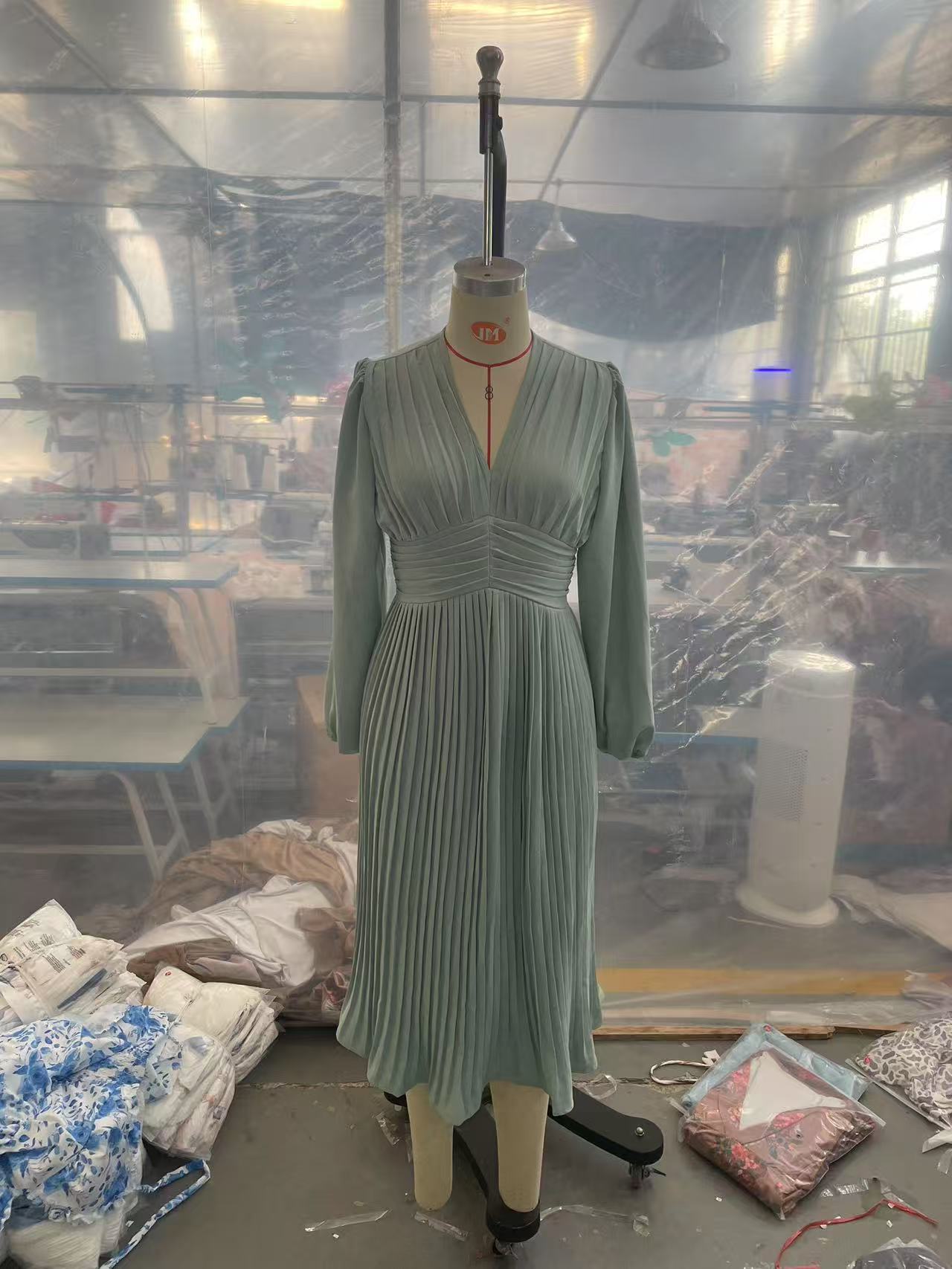 Women's Dress Sexy Pleated Long Sleeve Chiffon Dresses