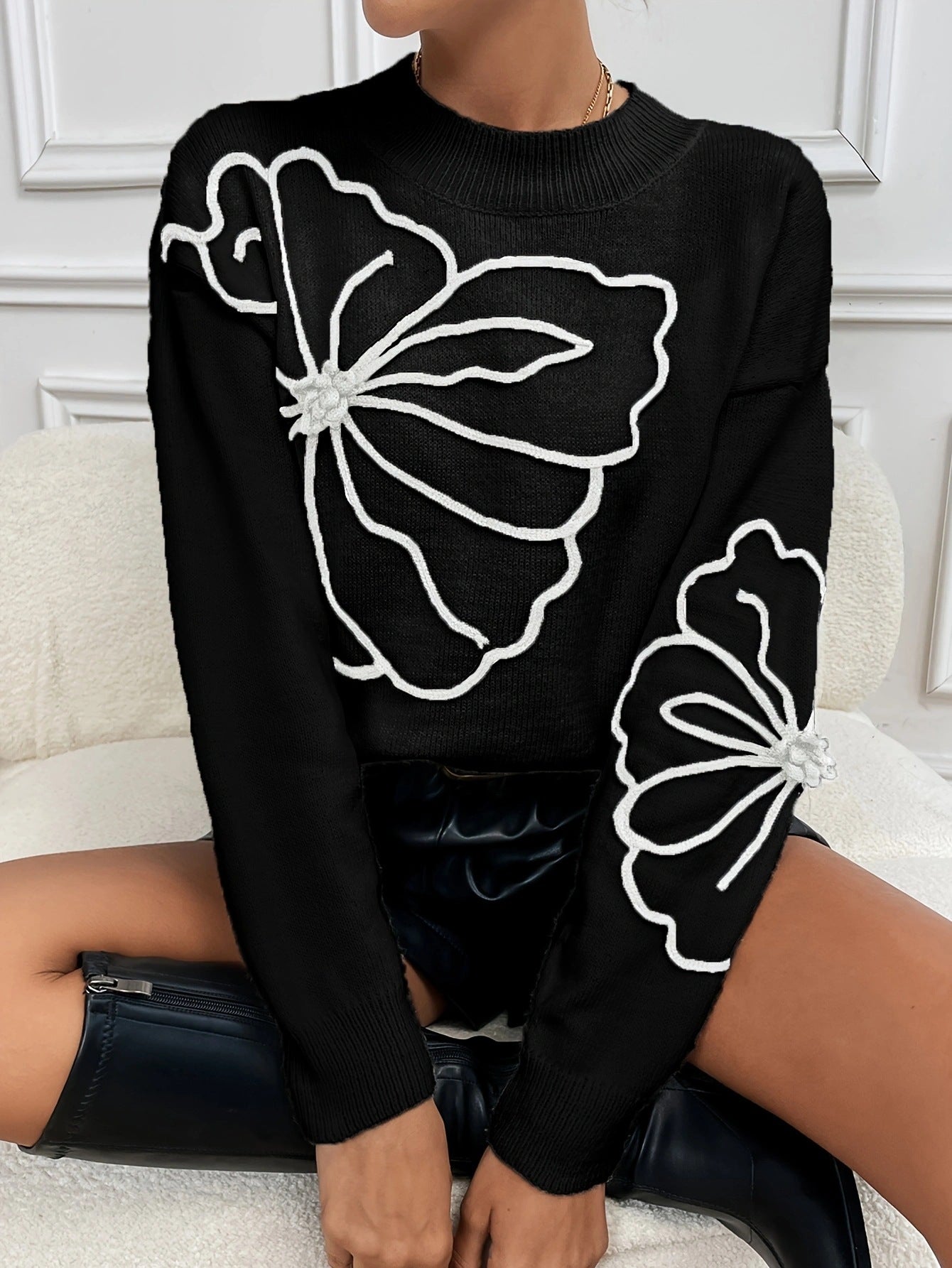 Embroidered Large Flower Crew Neck Casual Sweater