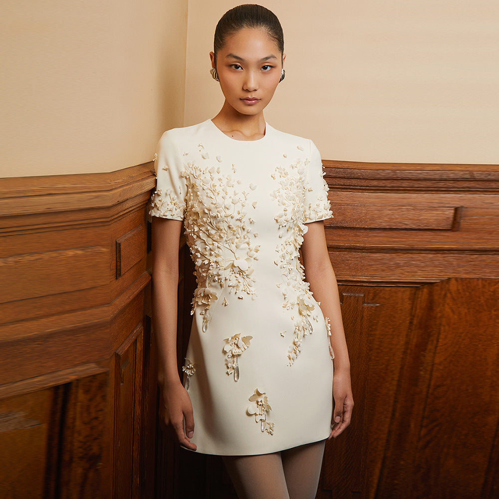 Small Fashionable Three-dimensional Flower Beaded Sleeve Shorts