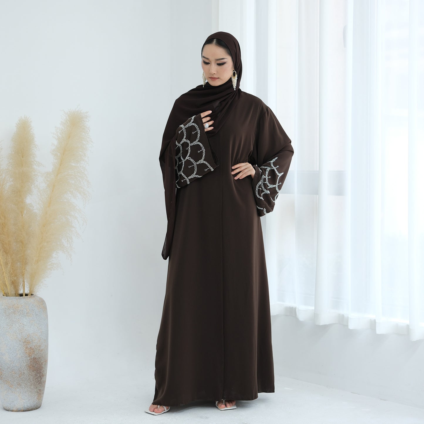 Trendy Comfortable Solid Color Handmade Beaded Dresses
