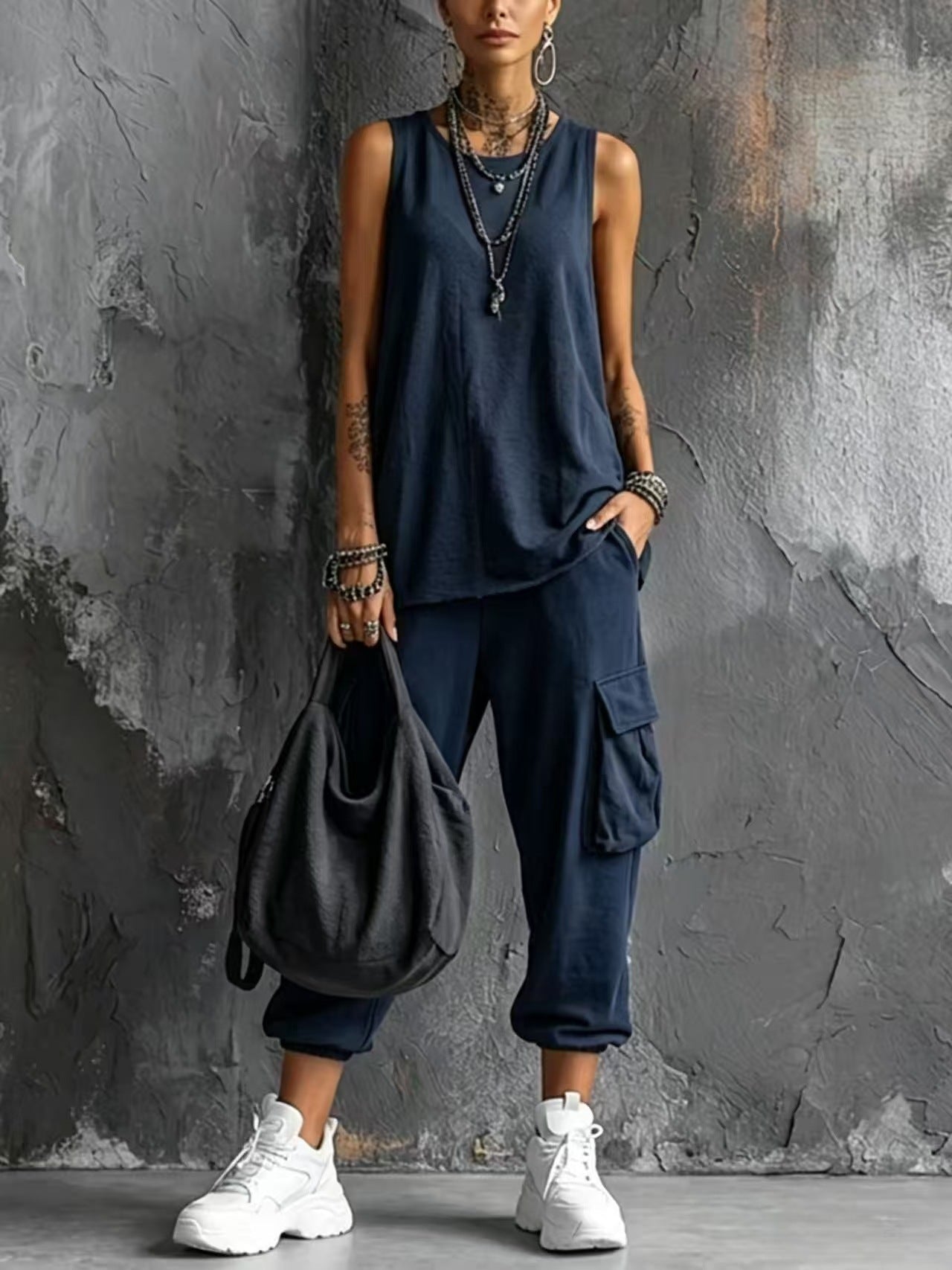 Women's Summer Sleeveless Round Neck Overalls Two-piece Fashion Casual Suit