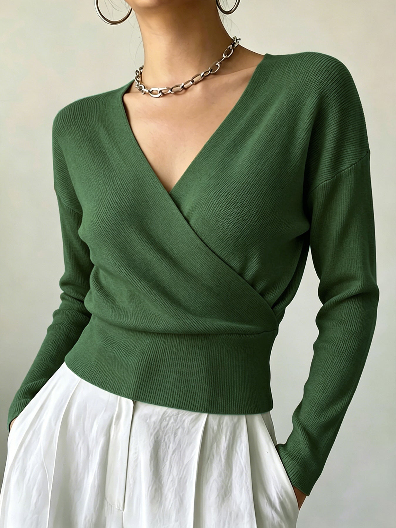 Women's Solid Color Fashion Cross Collar Tight Waist Design Show Figure Sweaters